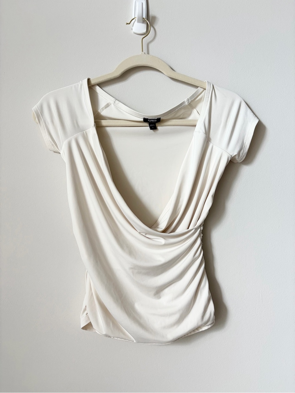 Express Body Contour Wrap Top